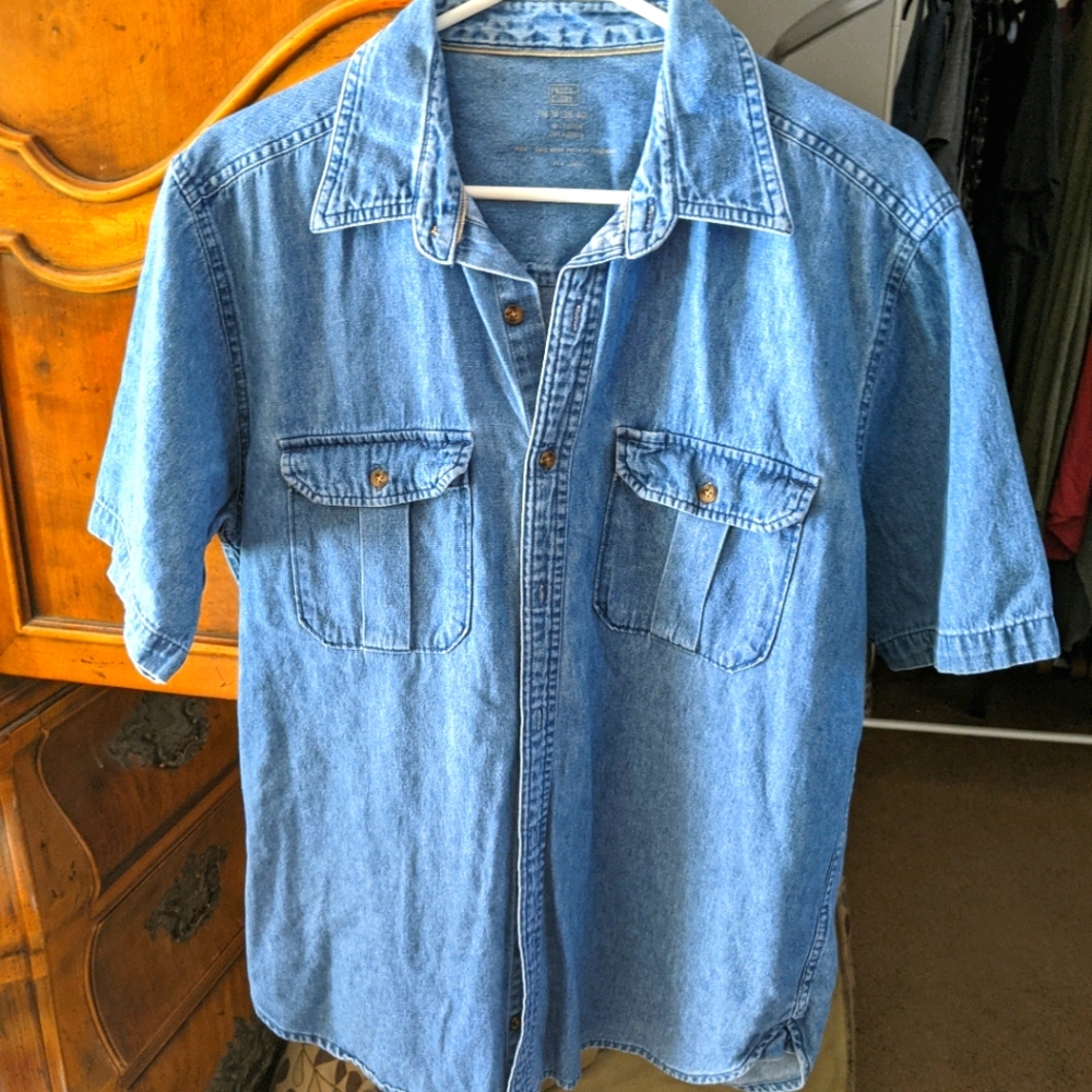 A button jean shirt